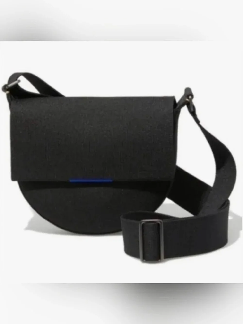 Rothy's The Saddle Bag Black Crossbody EUC Rare Discontinued Style